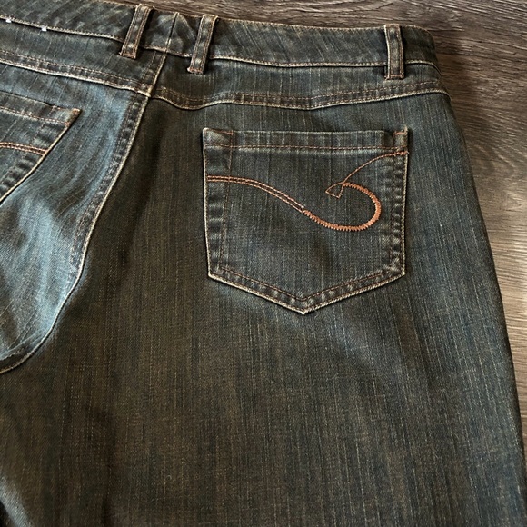 Vintage Tribal Jeans - Picture 5 of 7